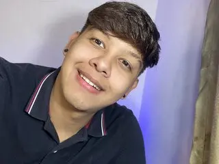 Shows livejasmine ThomyStar